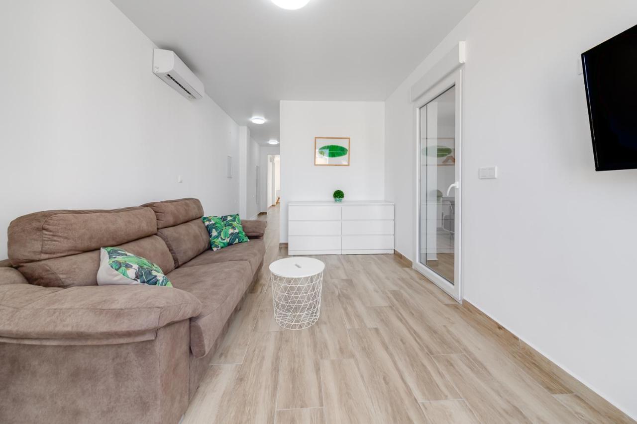 Apartments Cura Beach Torrevieja Luaran gambar